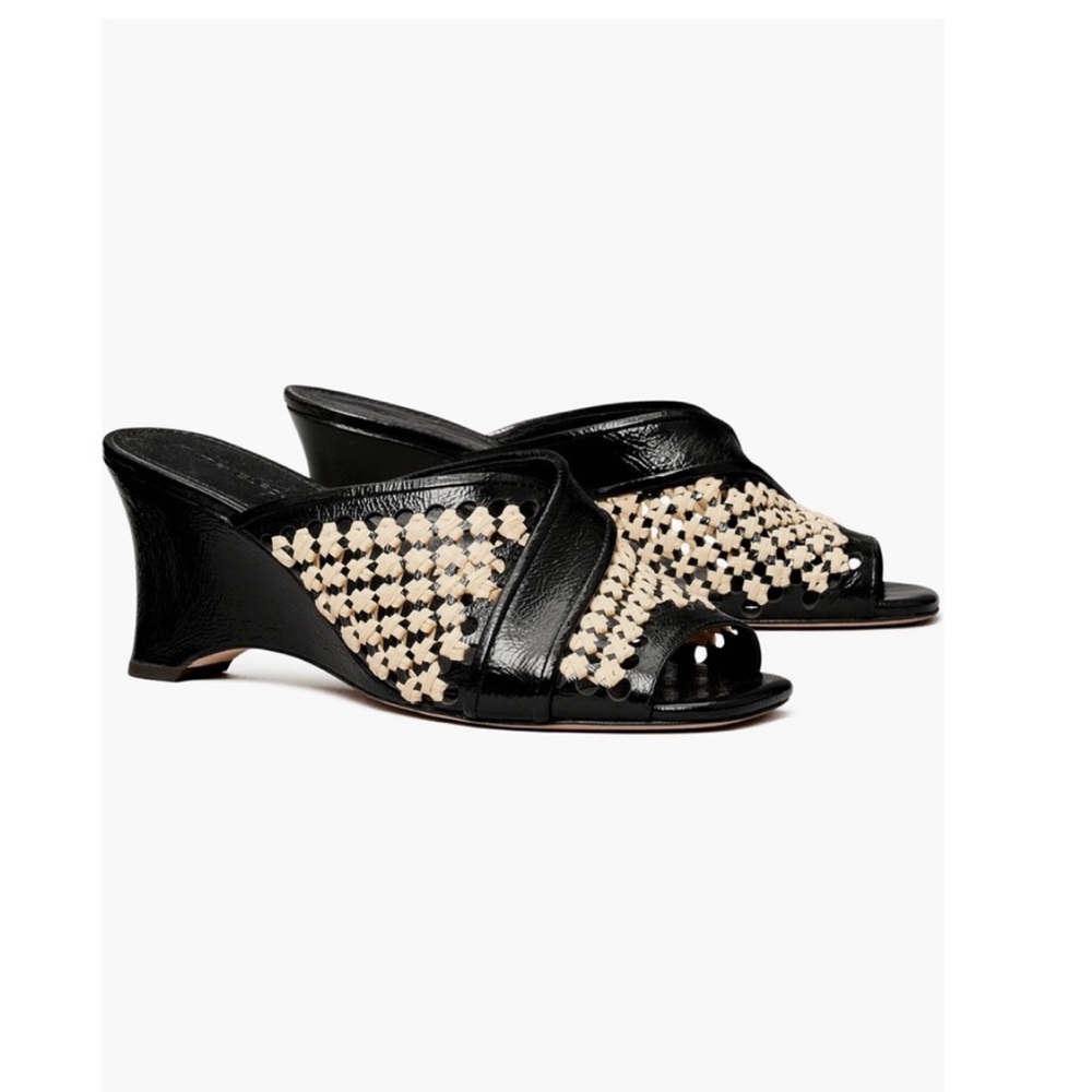 NWOT TORY BURCH Woven Raffia Wedge Sandal